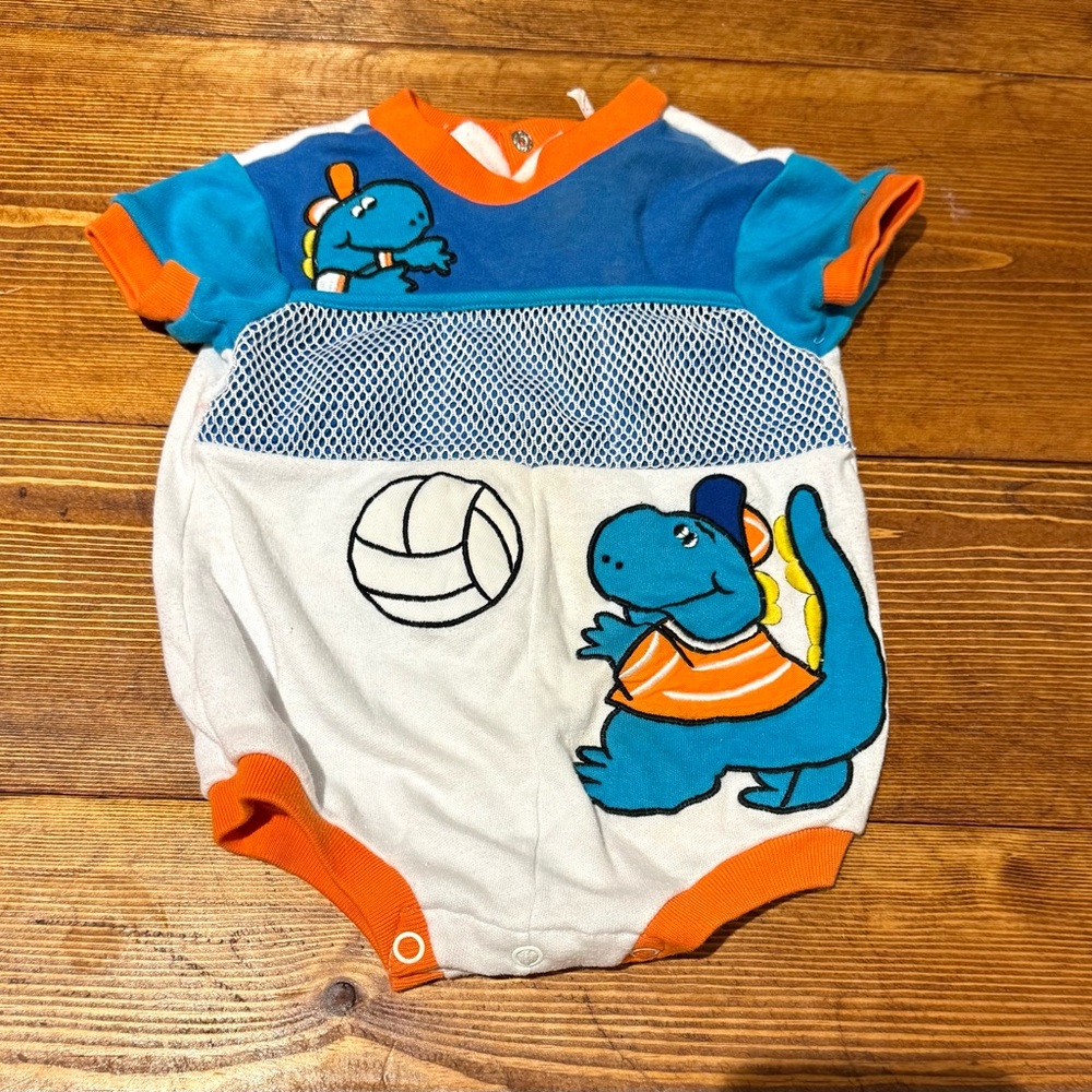 90s Baby Vintage Dino Onesie 3-6m